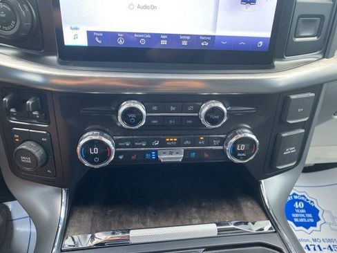 Used 2021 Ford F150 Lariat w/ Equipment Group 502A High image 23