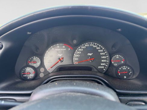 Used 2003 Chevrolet Corvette Convertible w/ Preferred Equipment Group1 RWD image 16