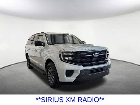 Used 2025 Ford Expedition Max Active RWD image 7