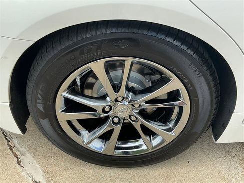 Used 2015 INFINITI Q50 Premium w/ Deluxe Touring Package RWD image 21