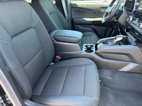 New 2025 GMC Canyon Elevation w/ Convenience Package image 26