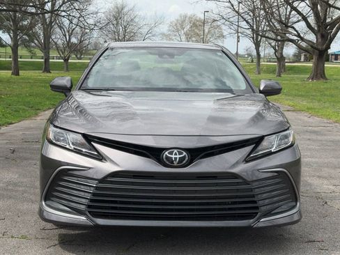 Used 2024 Toyota Camry LE image 11