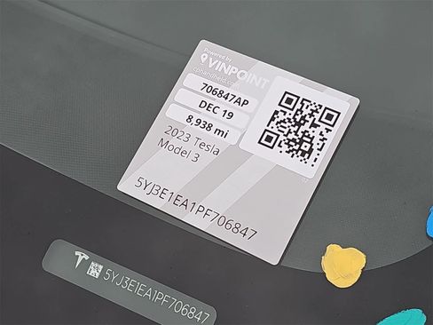 Used 2023 Tesla Model 3 Standard Range image 24