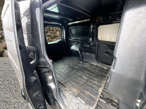 Used 2018 RAM ProMaster City Tradesman image 25