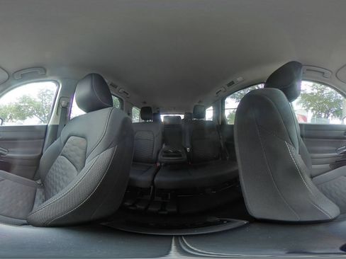 Used 2025 Nissan Pathfinder SV FWD image 43