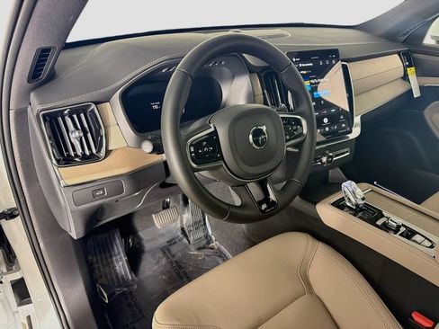 New 2026 Volvo XC90 B6 Plus w/ Protection Package Premier AWD/4WD image 9