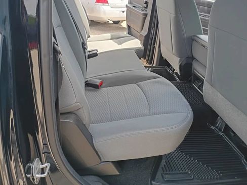 Used 2014 RAM 1500 Express AWD/4WD image 18