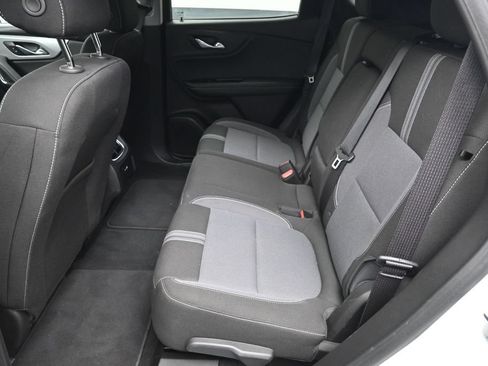 Used 2025 Chevrolet Blazer LT AWD/4WD image 27