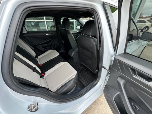 Used 2019 Volkswagen Jetta R-Line image 15