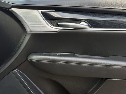 Used 2024 Cadillac XT5 Premium Luxury image 31