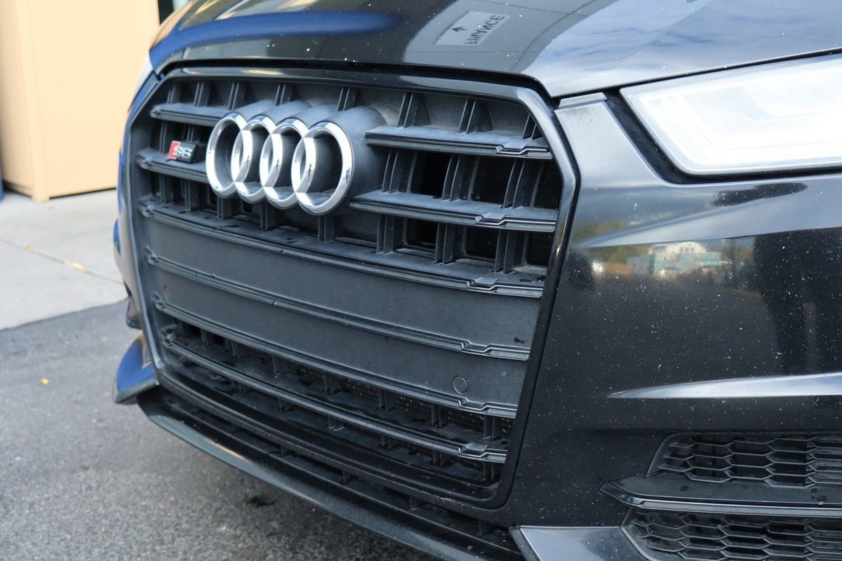 Used 2018 Audi S6 Premium Plus w/ S Sport Package AWD/4WD image 35