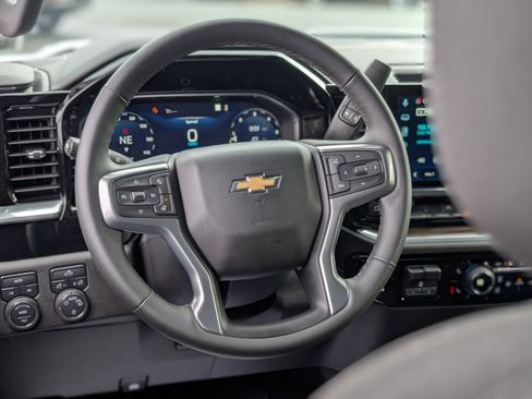 New 2026 Chevrolet Silverado 1500 LT image 15