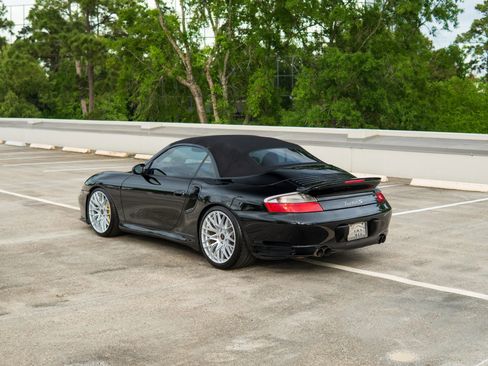 Used 2005 Porsche 911 Turbo AWD/4WD image 8