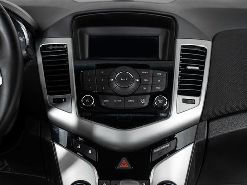 Used 2012 Chevrolet Cruze LT w/ RS Package image 34