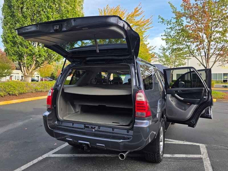 Used 2008 Toyota 4Runner Limited w/ Limited Extra Value Pkg 1 AWD/4WD image 28