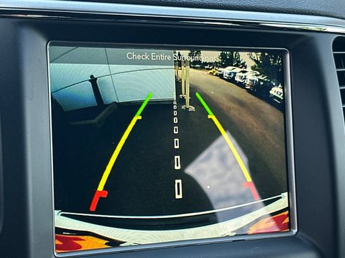 Used 2018 Jeep Grand Cherokee Limited w/ Trailer Tow Group IV AWD/4WD image 19