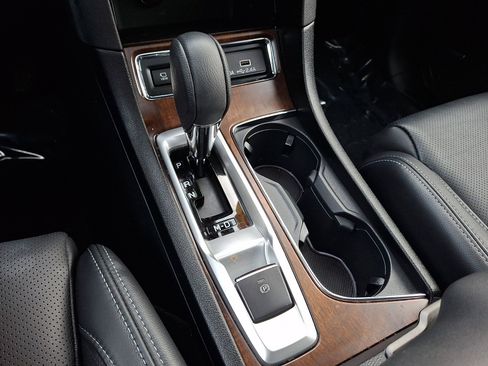 Certified 2023 Subaru Ascent Touring image 16