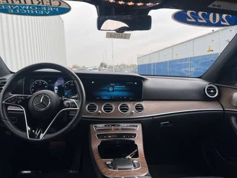 Certified 2022 Mercedes-Benz E 450 4MATIC Sedan image 13