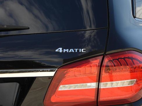 Used 2017 Mercedes-Benz GLS 550 4MATIC image 11