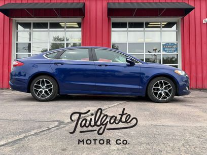 Used 2016 Ford Fusion SE w/ Equipment Group 202A