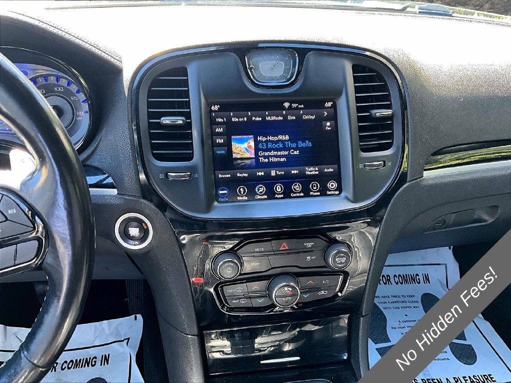 Used 2019 Chrysler 300 S RWD image 6