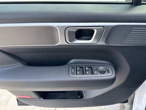 New 2026 Hyundai Santa Fe SE FWD image 16