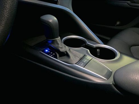 Used 2024 Toyota Camry LE image 16