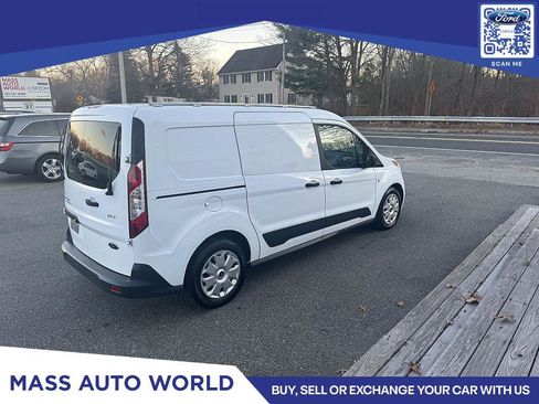 Used 2016 Ford Transit Connect XLT image 3