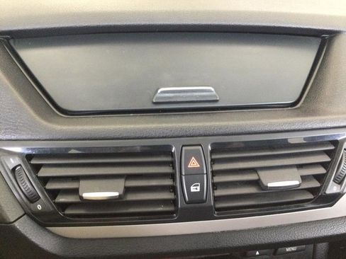 Used 2014 BMW X1 xDrive28i image 12