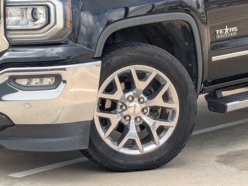 Used 2018 GMC Sierra 1500 SLT image 21