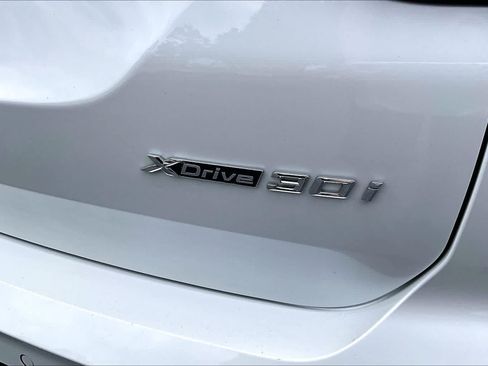 Used 2023 BMW X3 xDrive30i w/ Premium Package AWD/4WD image 10