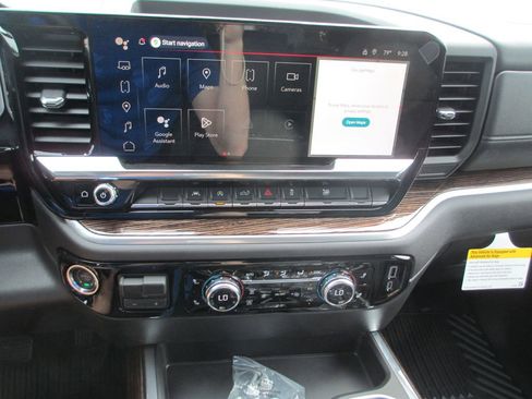 New 2026 GMC Sierra 1500 Elevation w/ Max Trailering Package AWD/4WD image 19