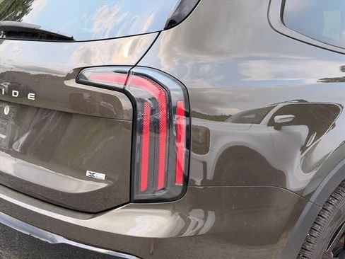 Used 2024 Kia Telluride EX X-Line AWD/4WD image 13