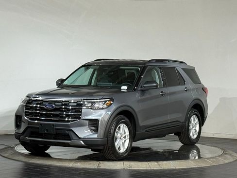 New 2026 Ford Explorer Active AWD/4WD image 5