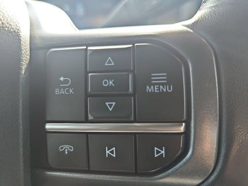 Used 2023 Ford F250 Lariat w/ Sport Appearance Package AWD/4WD image 17