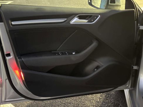 Used 2017 Audi A3 e-tron Premium Plus w/ Technology Package image 19