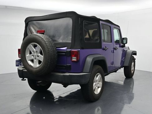 Used 2018 Jeep Wrangler Unlimited Sport S AWD/4WD image 7