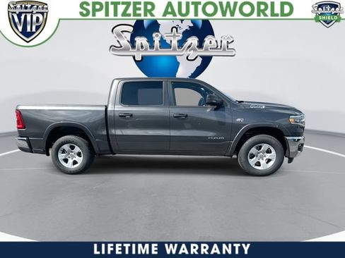New 2026 RAM 1500 Big Horn AWD/4WD image 10
