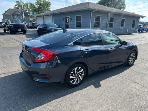 Used 2017 Honda Civic EX image 7