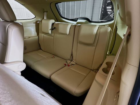 Used 2019 Toyota Highlander XLE image 31