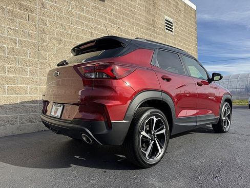 Used 2023 Chevrolet TrailBlazer RS w/ Convenience Package image 3