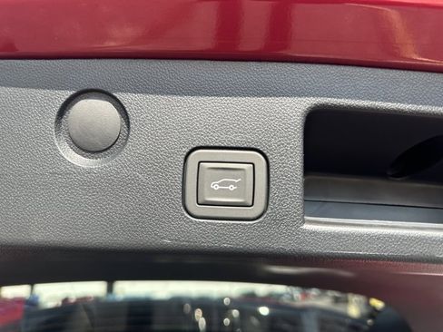 New 2026 Chevrolet Equinox LT w/ Convenience Package II image 34