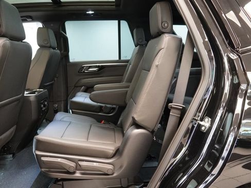 New 2026 Chevrolet Tahoe Z71 w/ Comfort Package AWD/4WD image 30