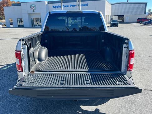 Used 2019 Ford F150 Lariat image 23