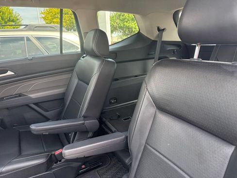 Used 2021 Volkswagen Atlas SEL R-Line AWD/4WD image 22