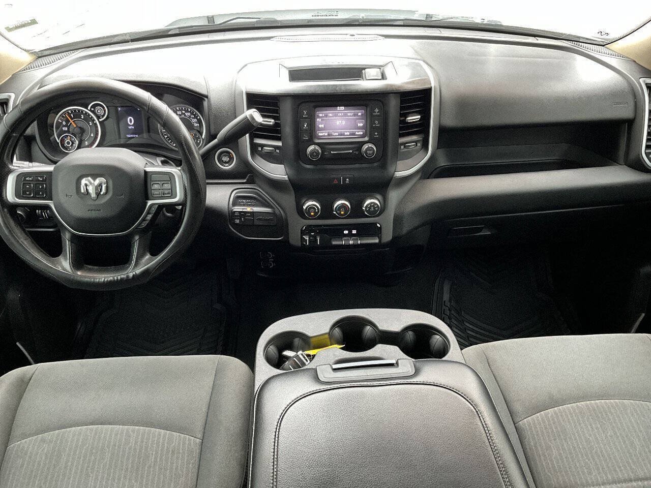 Used 2020 RAM 2500 Big Horn AWD/4WD image 9