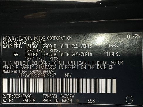 Used 2025 Toyota 4Runner TRD Off-Road Premium image 11