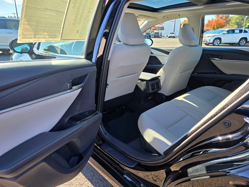 Used 2026 Toyota Camry XLE image 21