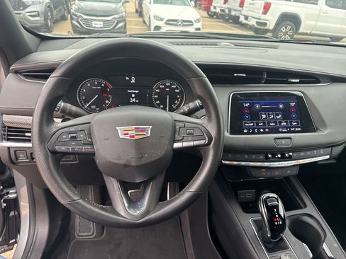 Used 2023 Cadillac XT4 Sport FWD image 16