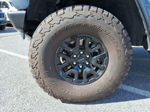 Used 2023 Ford Bronco Raptor w/ Interior Carbon Fiber Pack 6 AWD/4WD image 9